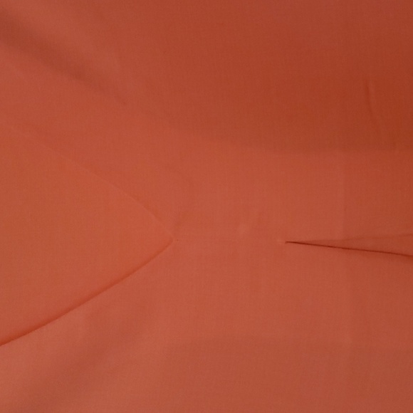 Fever coral flowy front pleat top. Loose fit tank front V Neck high/low style - Picture 4 of 7